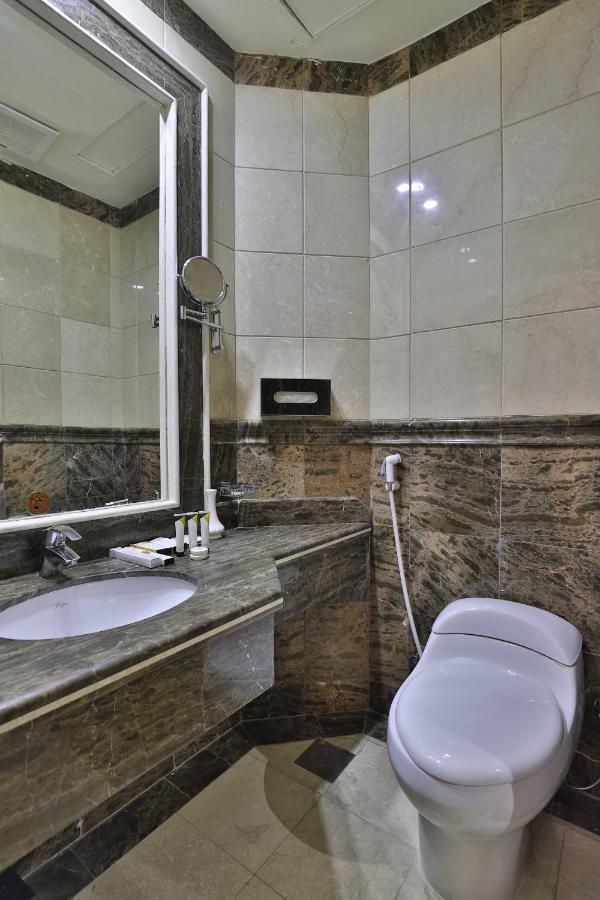 Oyo 335 Manazil Al Ain Grand Hotel Mecca ภายนอก รูปภาพ